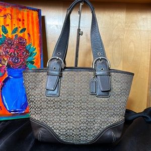 Vintage Coach Jacquard Canvas & Leather Shoulder Bag